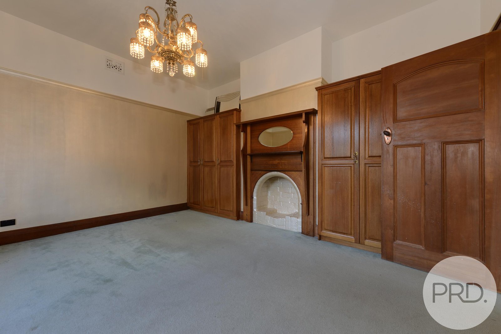 10 Greenlands Avenue SANDY BAY 5