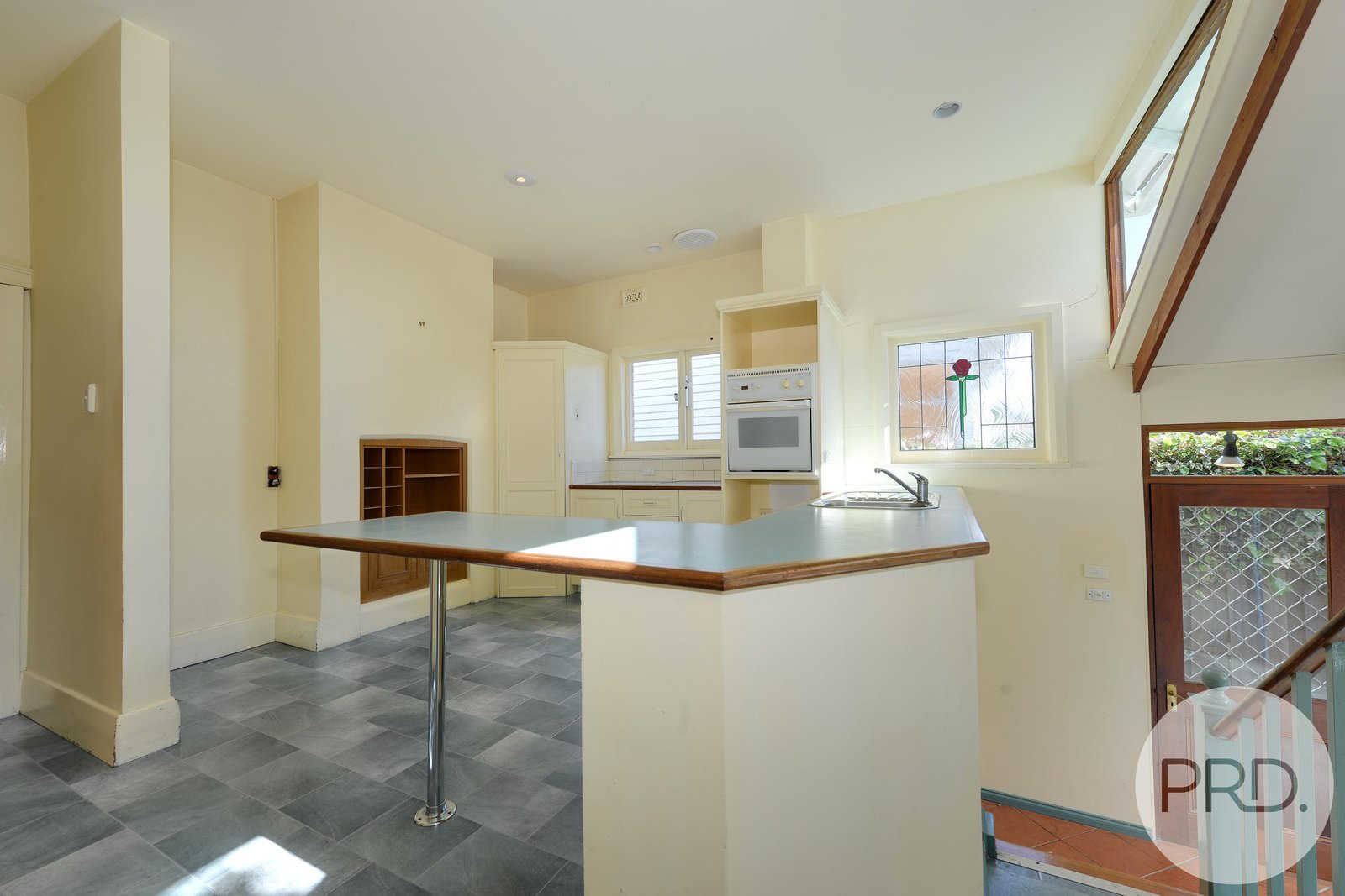 10 Greenlands Avenue SANDY BAY 10