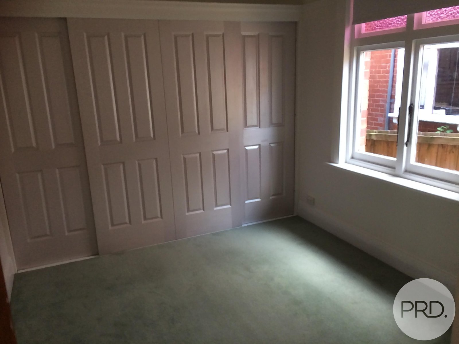 10 Greenlands Avenue SANDY BAY 17