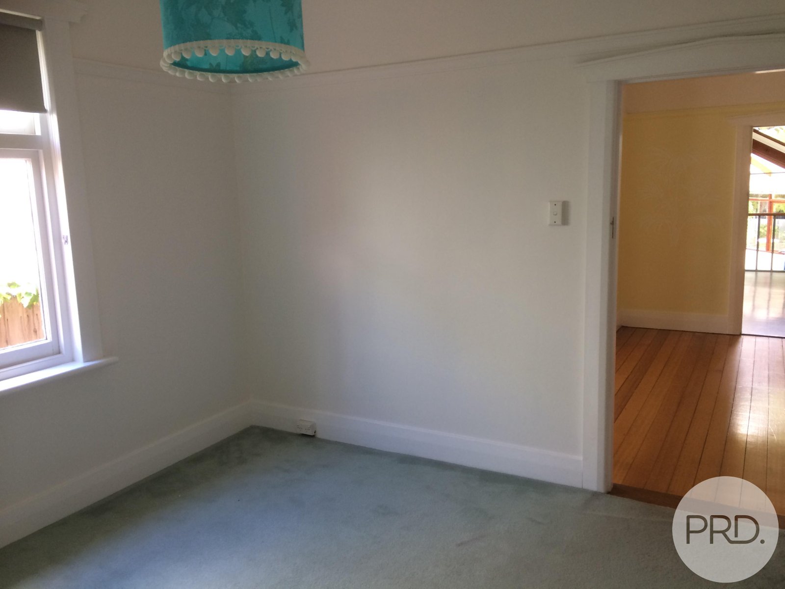 10 Greenlands Avenue SANDY BAY 18