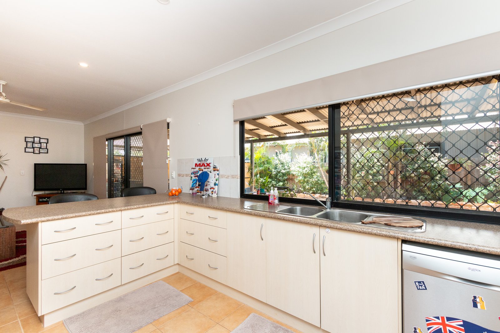 10 Greenshank Drive DJUGUN 5