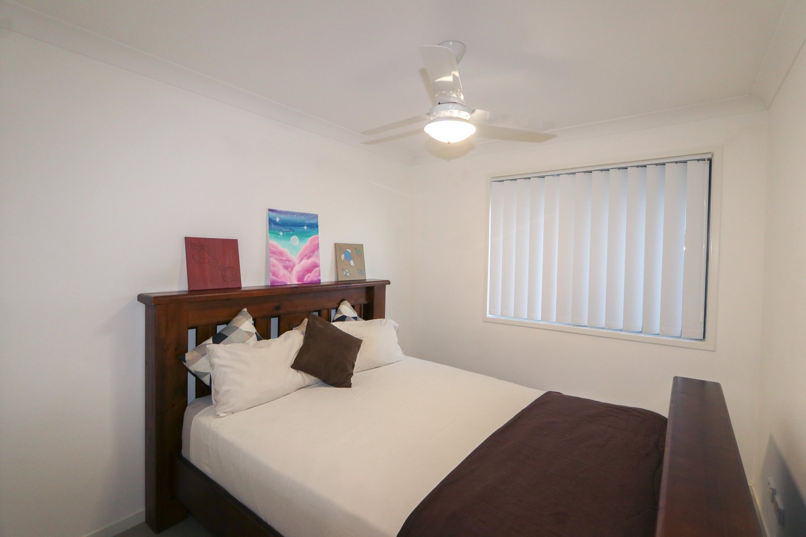 10 Greenwich Avenue PIMPAMA 11