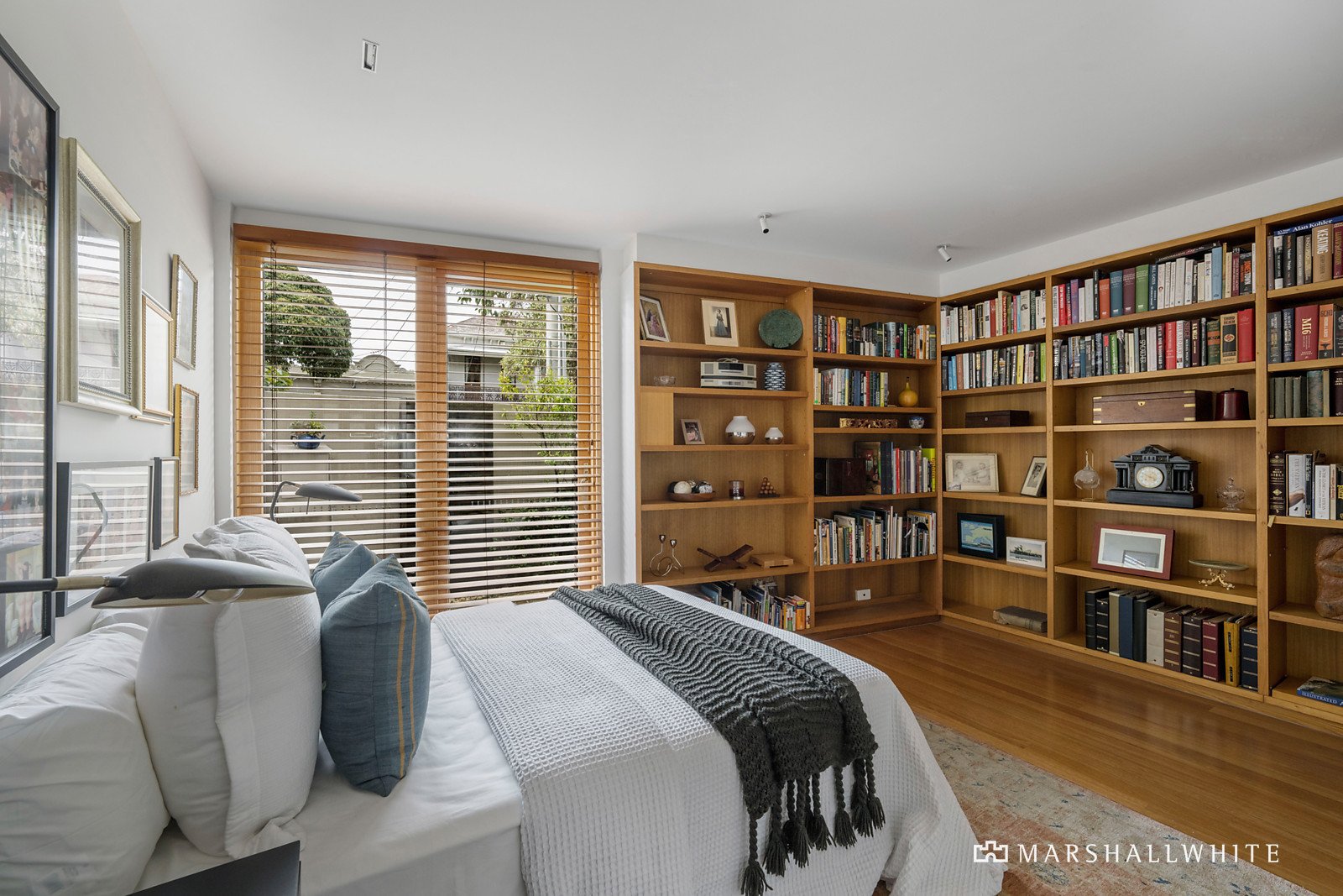 10 Greig Street, Albert Park, VIC