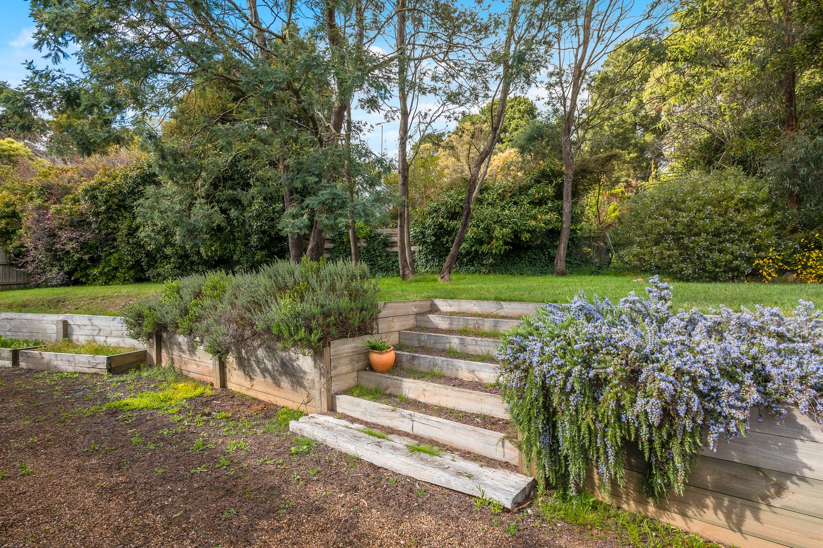 Real Estate and Property in 10 Gwendoline Avenue, Woodend, VIC