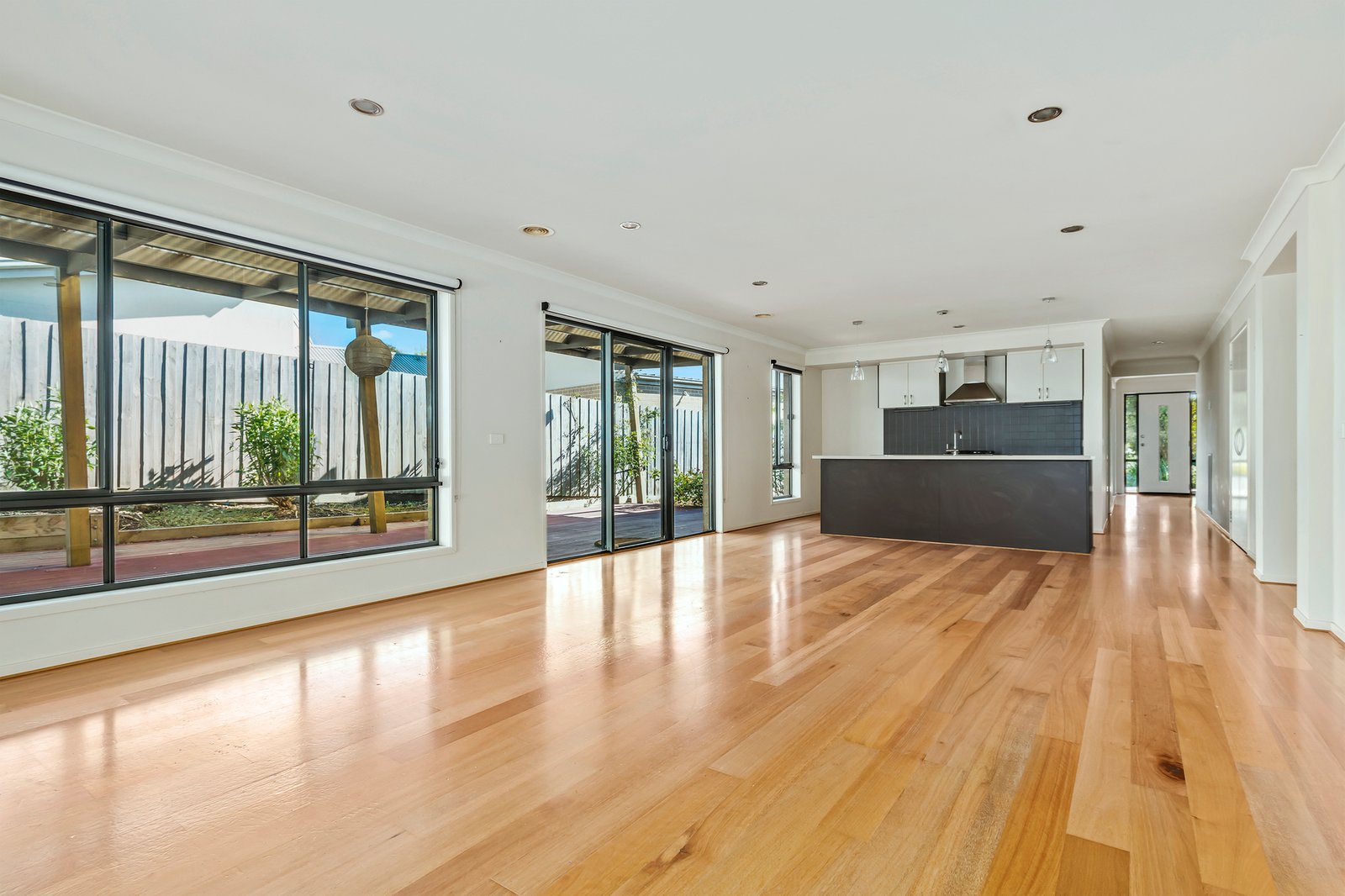 Real Estate and Property in 10 Gwendoline Avenue, Woodend, VIC