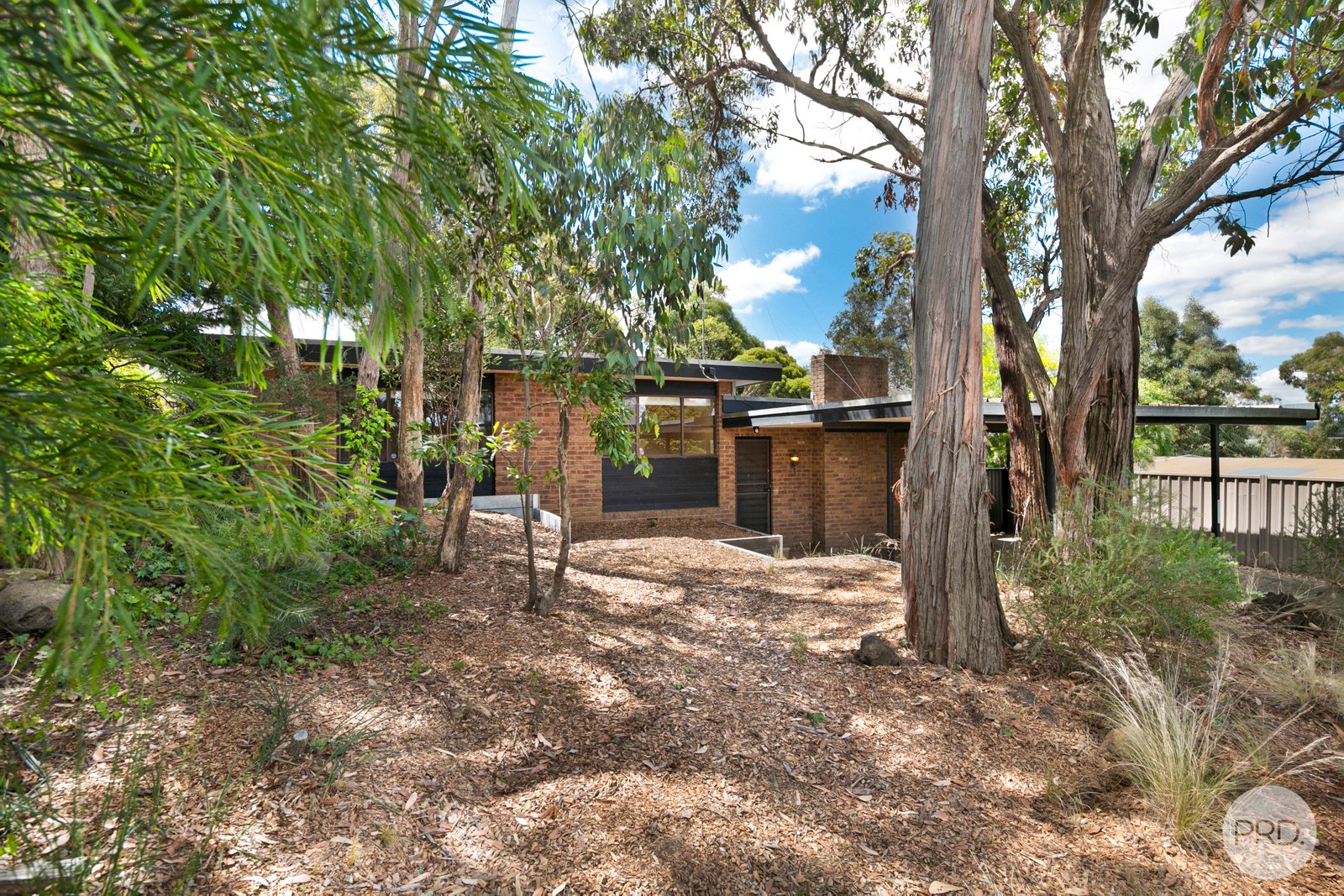 10 Hale Avenue MOUNT CLEAR 12