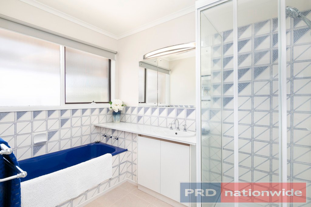 10 Harding Grove CARDIGAN VILLAGE 11