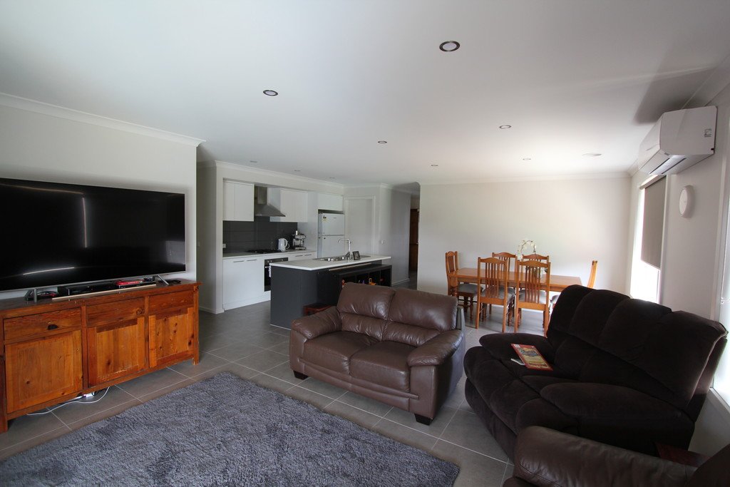 10 Harris Drive Lucas 3