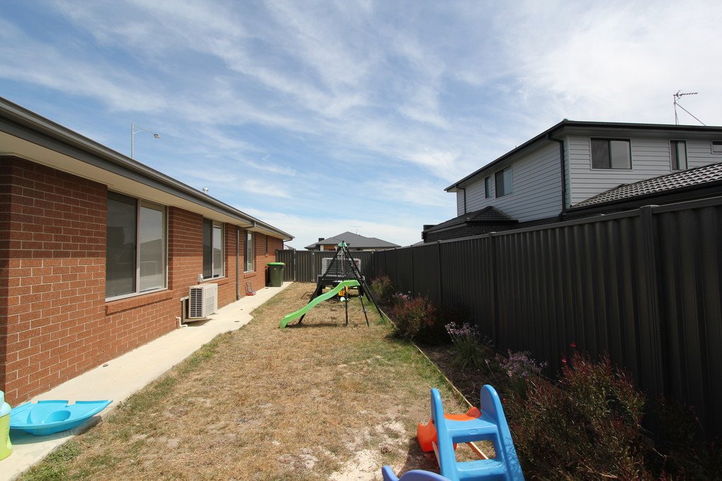 10 Harris Drive Lucas 12