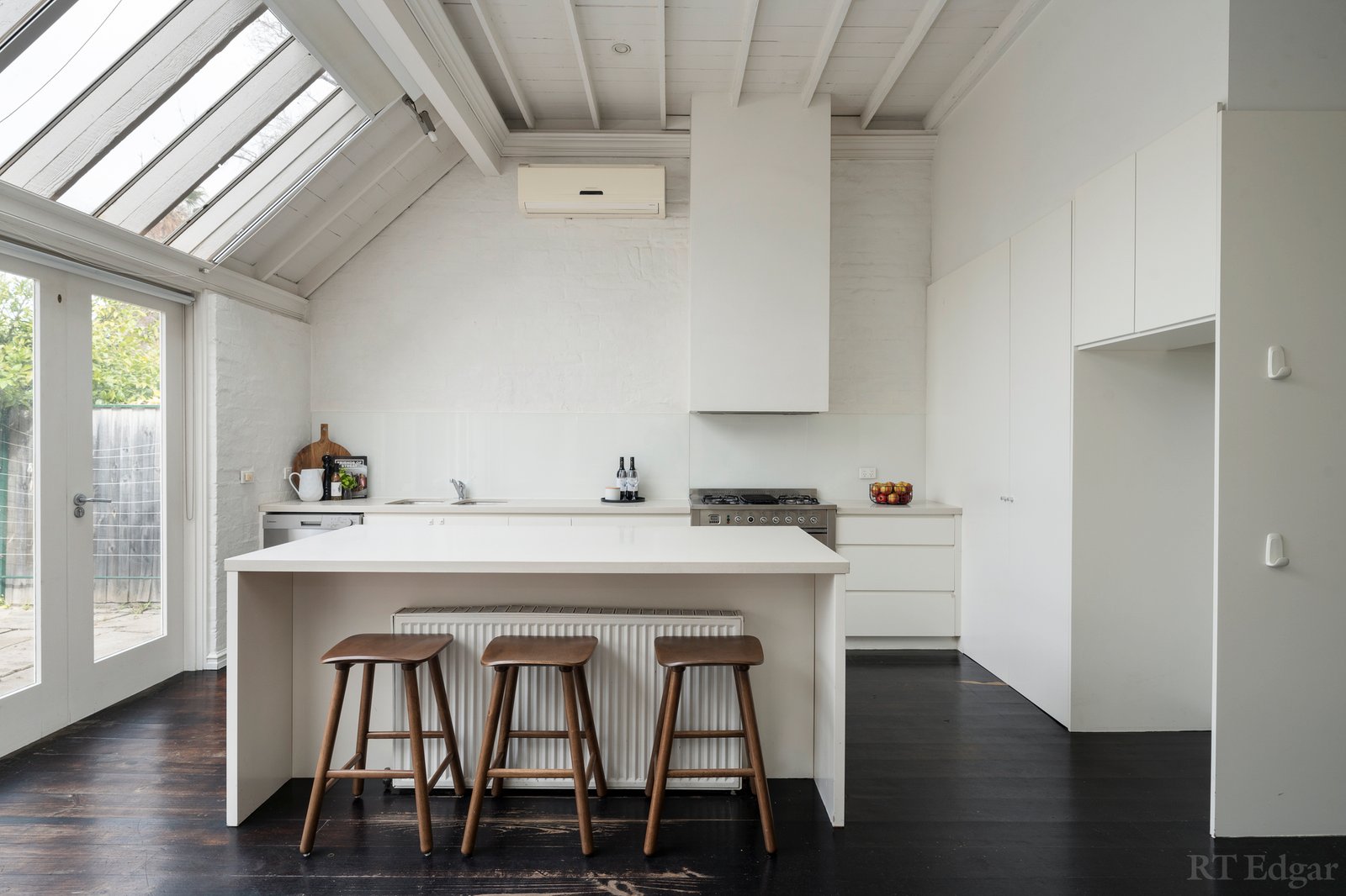 Real Estate and Property in 10 Hawksburn Road, South Yarra, VIC