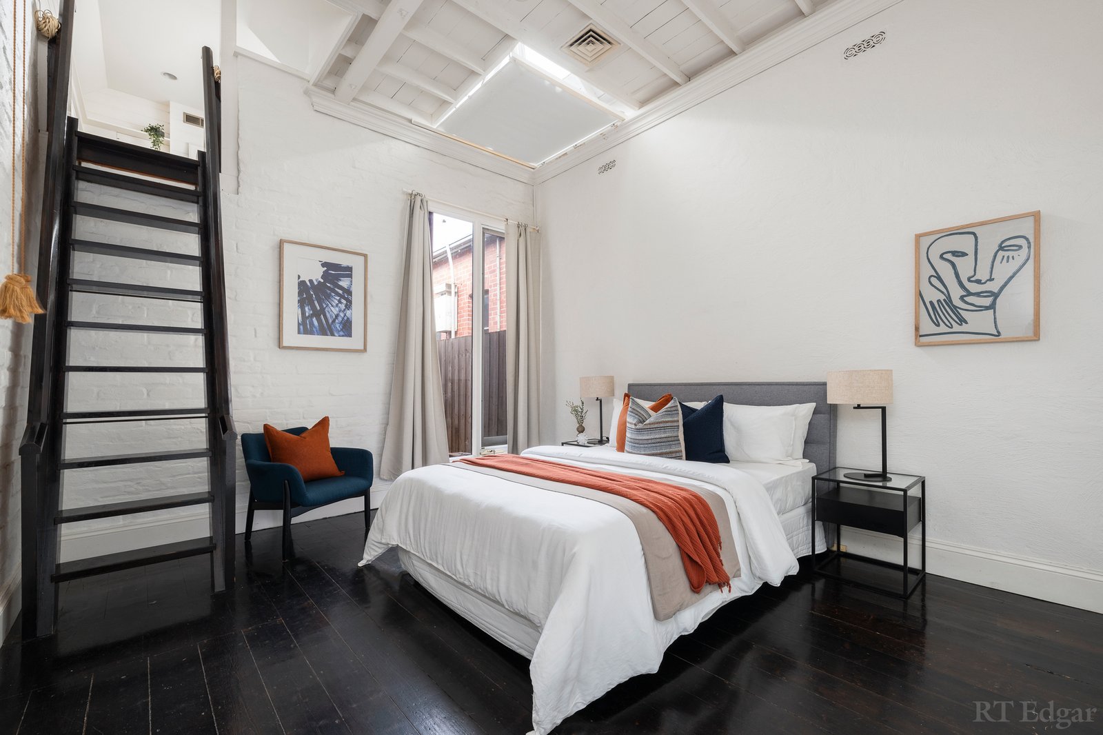 Real Estate and Property in 10 Hawksburn Road, South Yarra, VIC