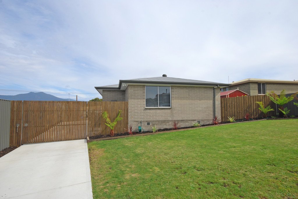 10 Hayton Place BRIDGEWATER 1