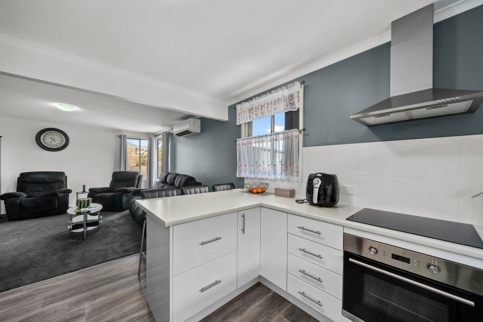 10 Hayton Place BRIDGEWATER 17