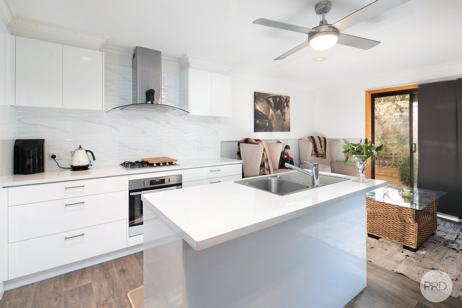 10 Heales Street MOUNT PLEASANT 1