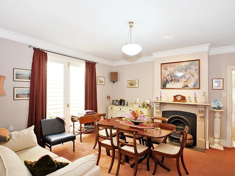 Gallery: 10 Henderson Street