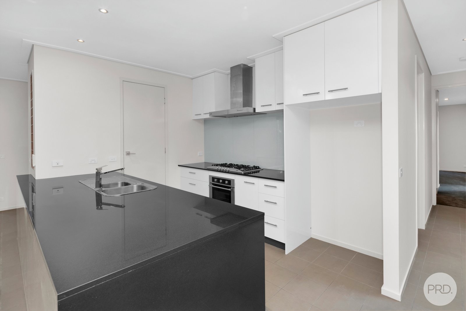 10 Hepburn Court CRESWICK 3