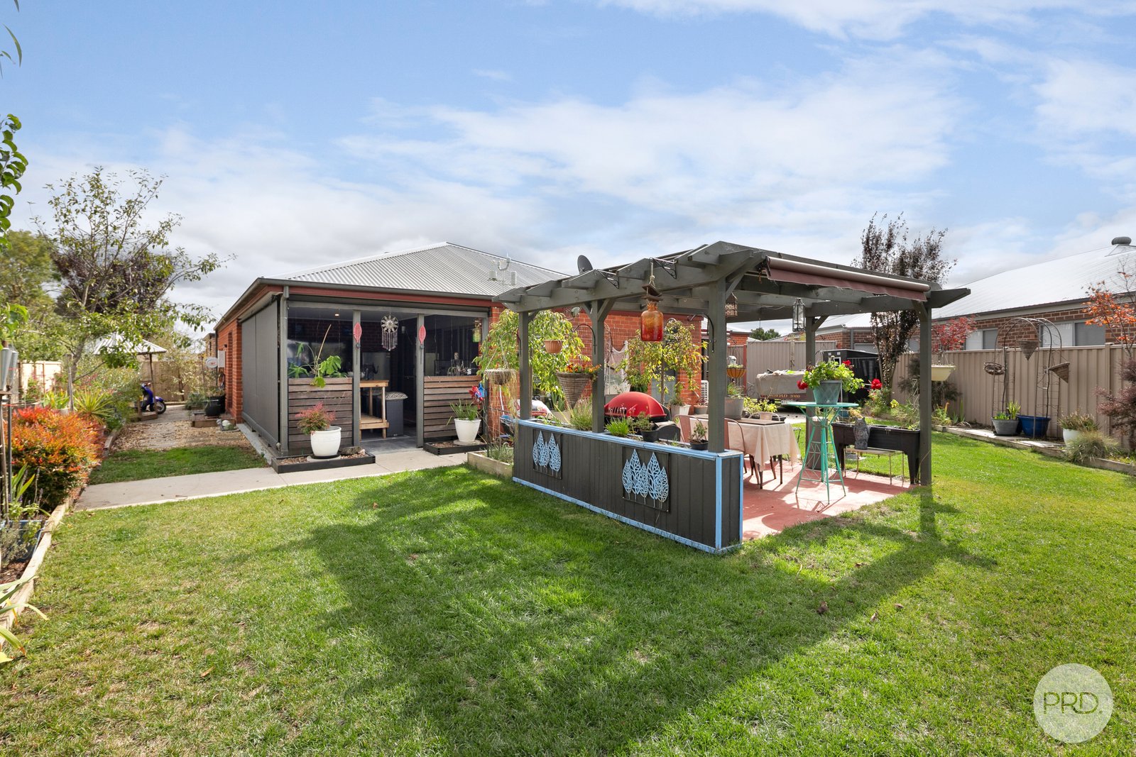 10 Heppner Court SEBASTOPOL 11
