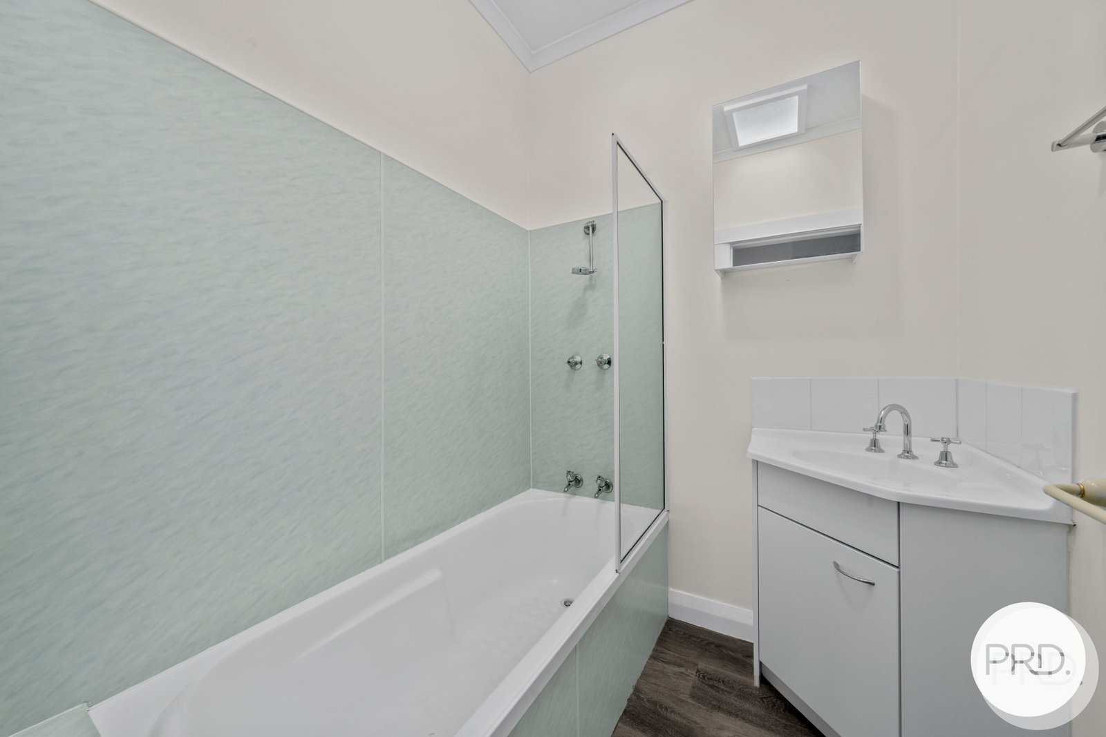 10 Herbert Street MONTROSE 5