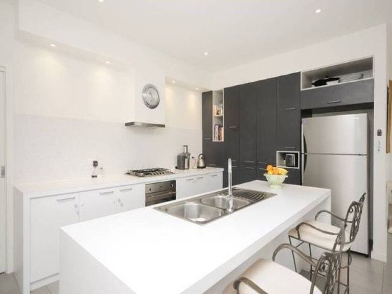 Gallery: 10 Hewat Drive