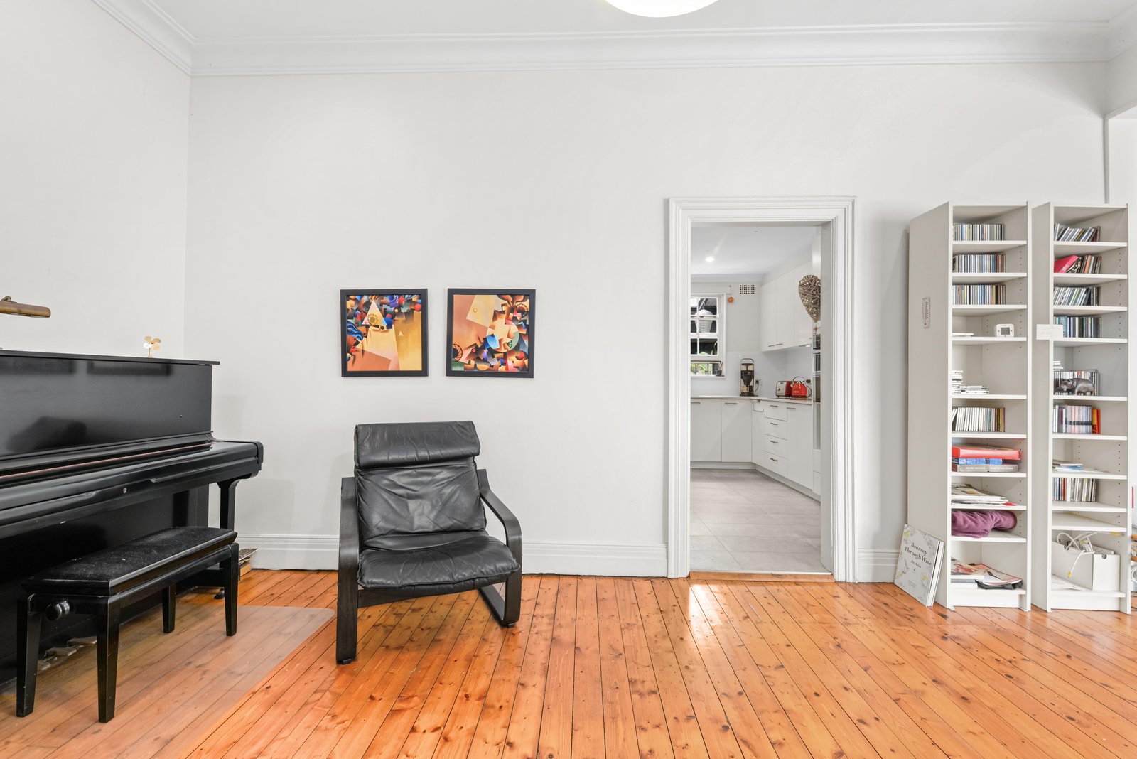 10 Higgs Street RANDWICK 5