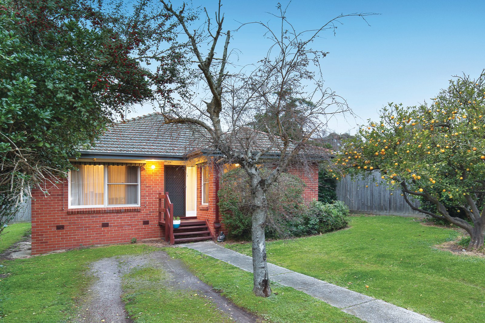 10 Highfield Road, Canterbury, VIC