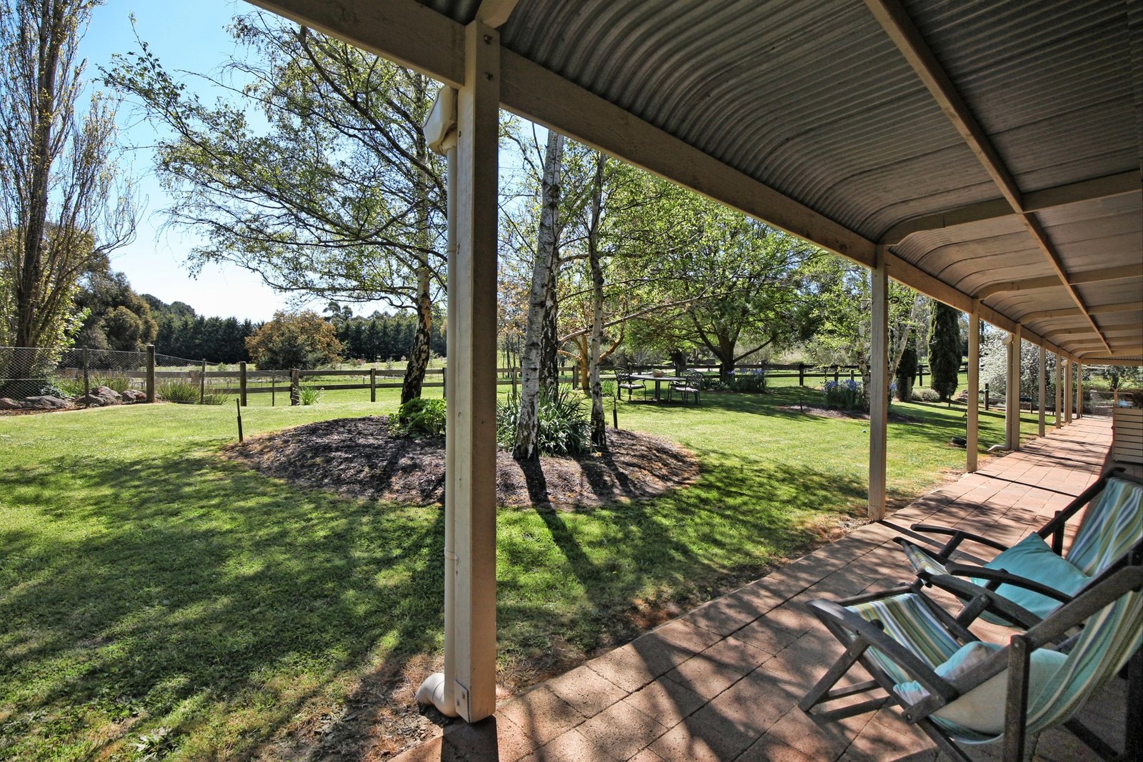 Real Estate and Property in 10 Highland Lane, Newham, VIC