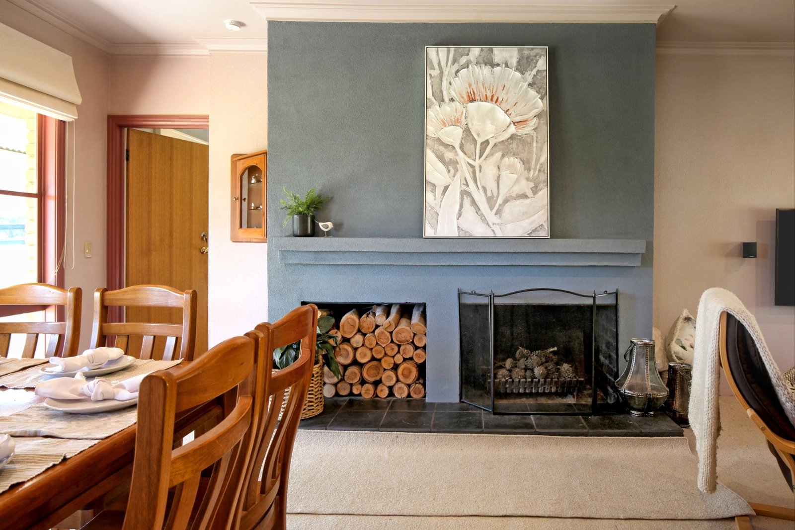 Real Estate and Property in 10 Highland Lane, Newham, VIC