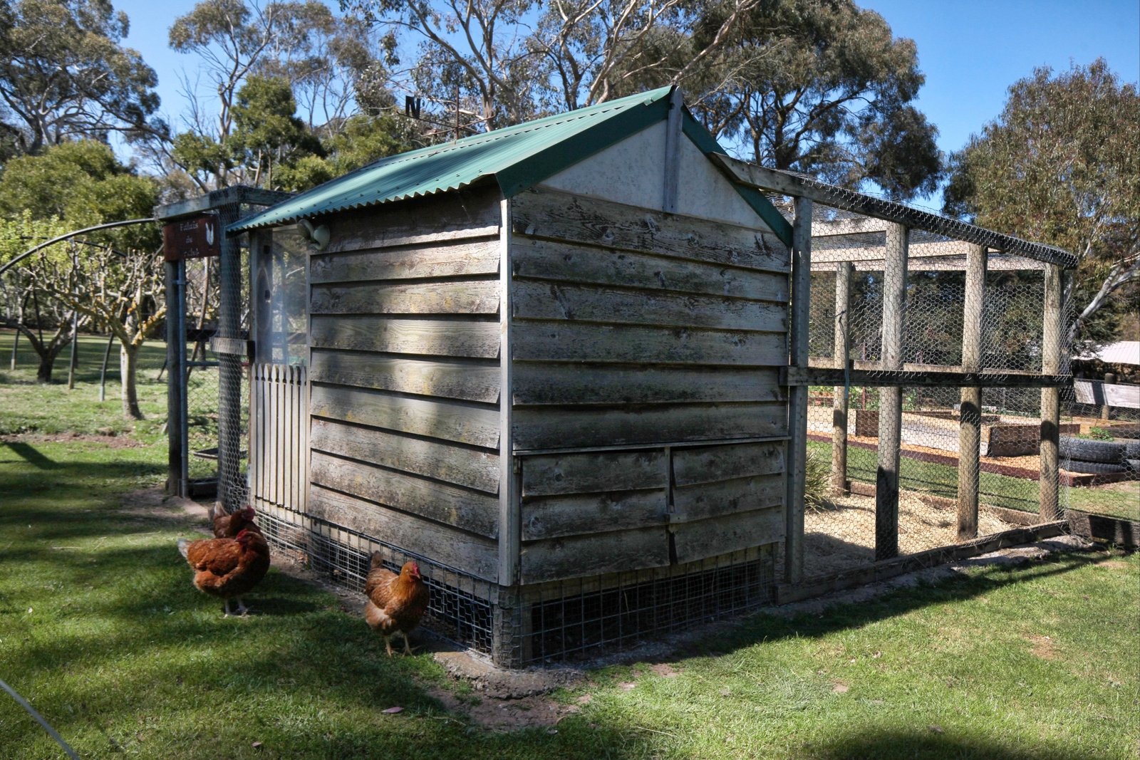 Real Estate and Property in 10 Highland Lane, Newham, VIC