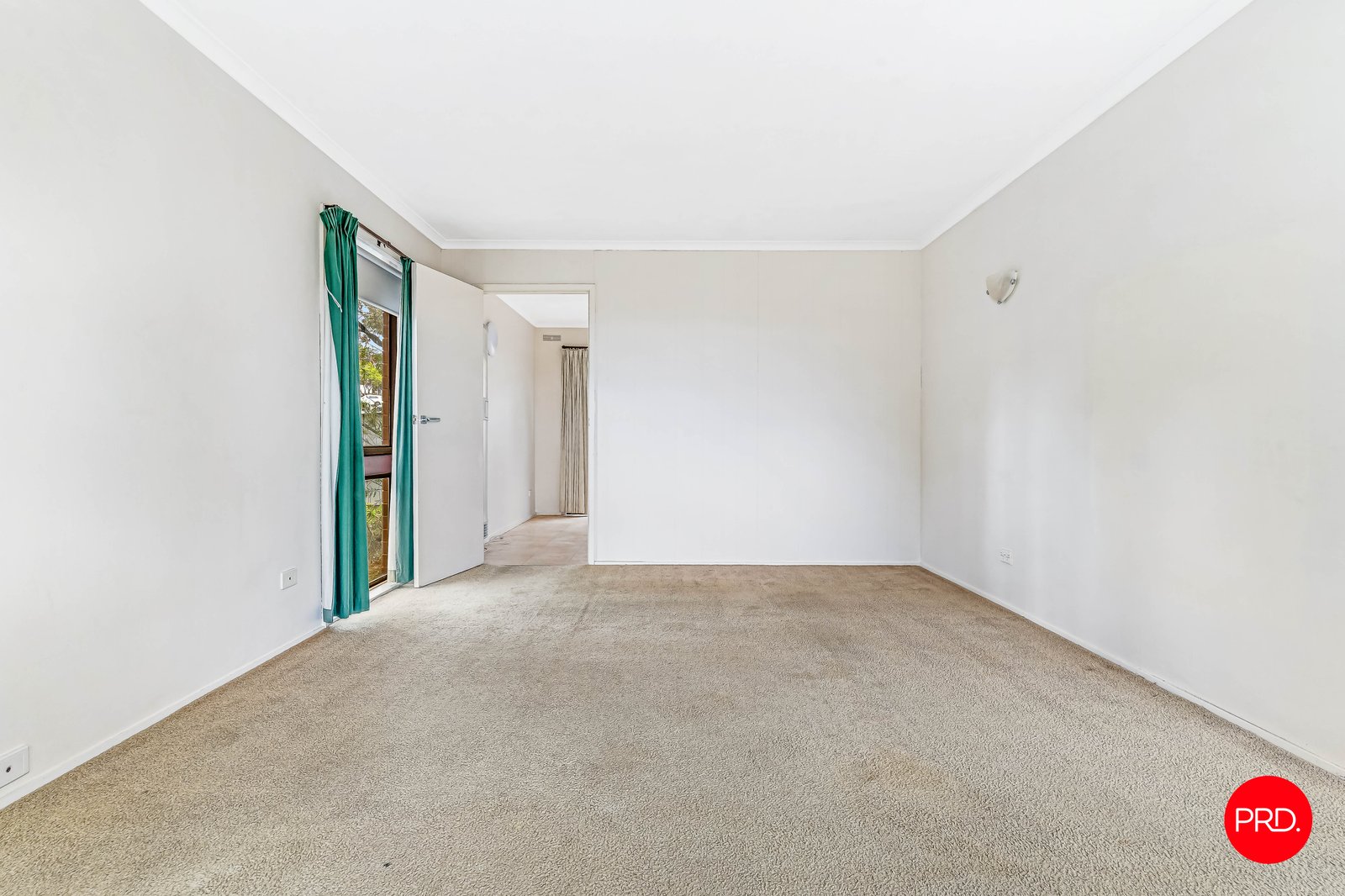 10 Hillview Street FLORA HILL 10
