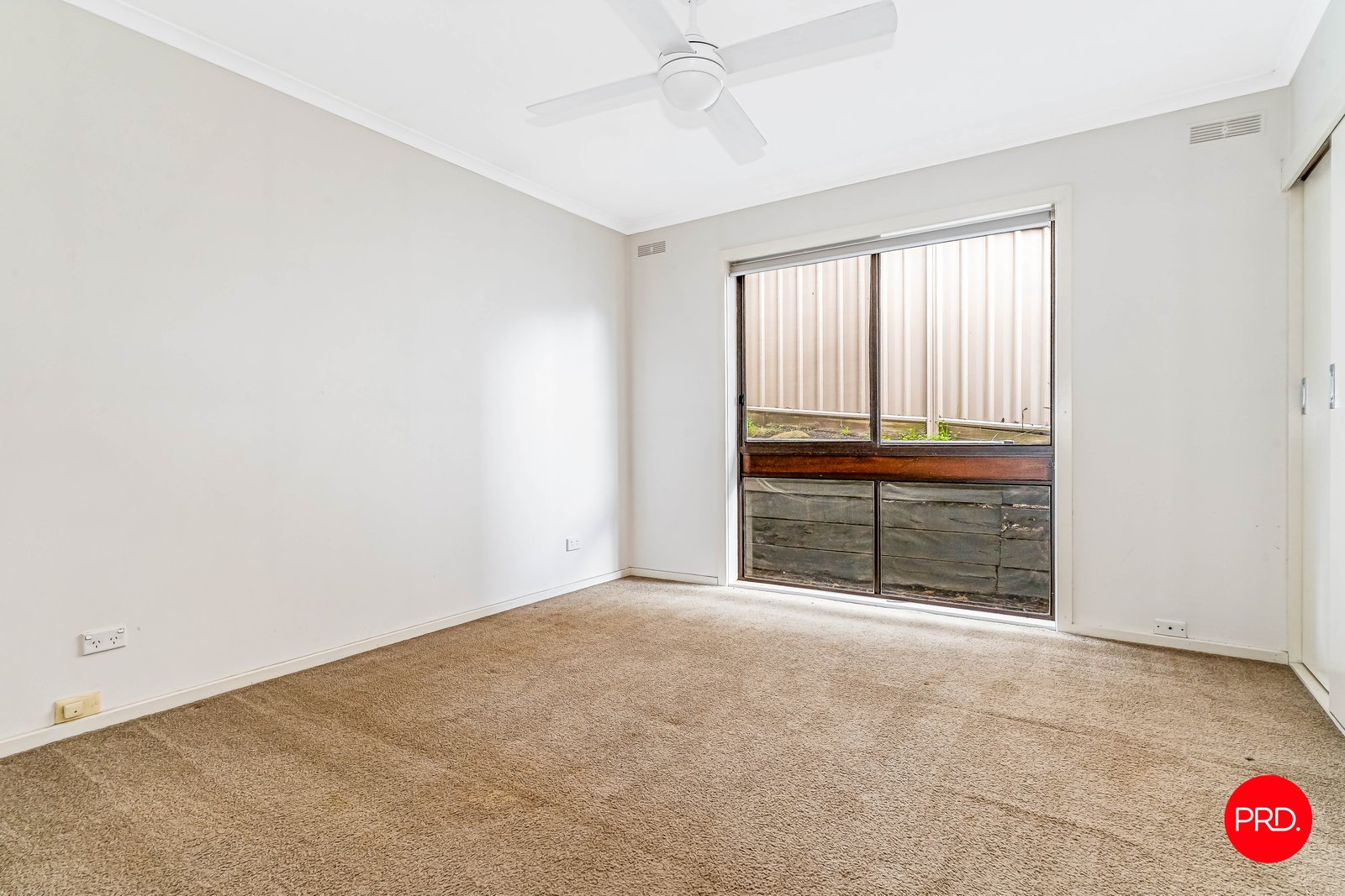 10 Hillview Street FLORA HILL 15