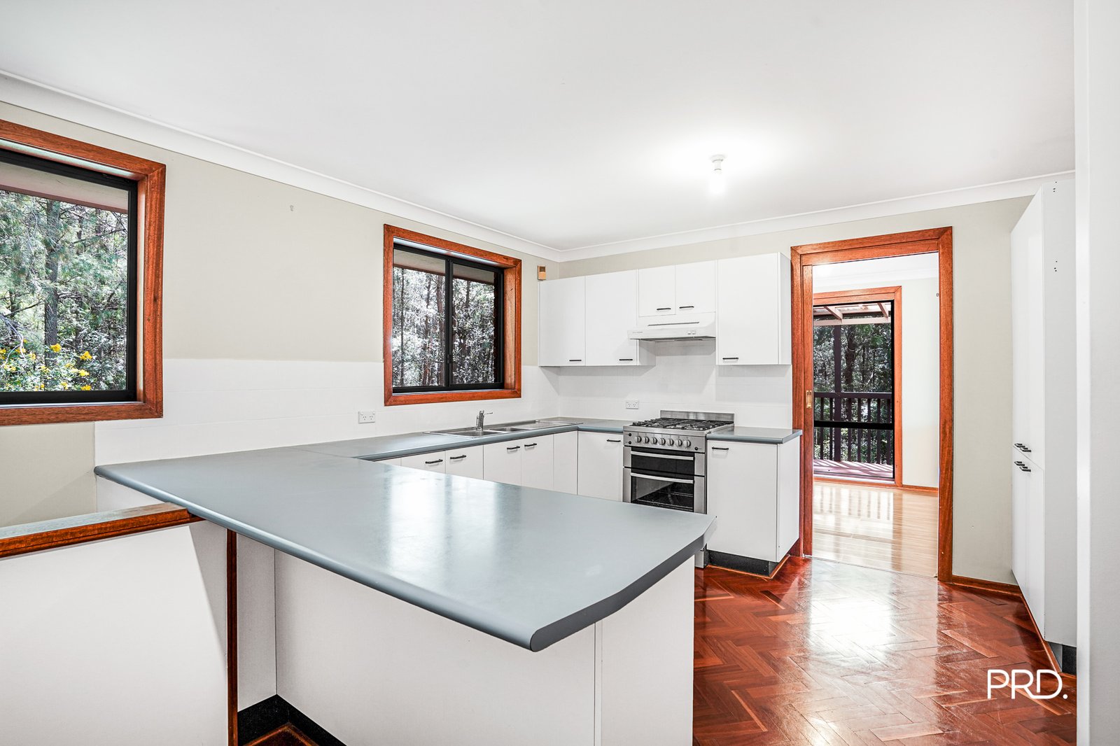 10 Hilton Road Springwood 3