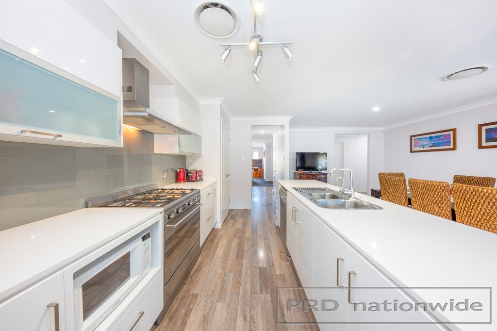 10 Hinchinbrook Close ASHTONFIELD 11