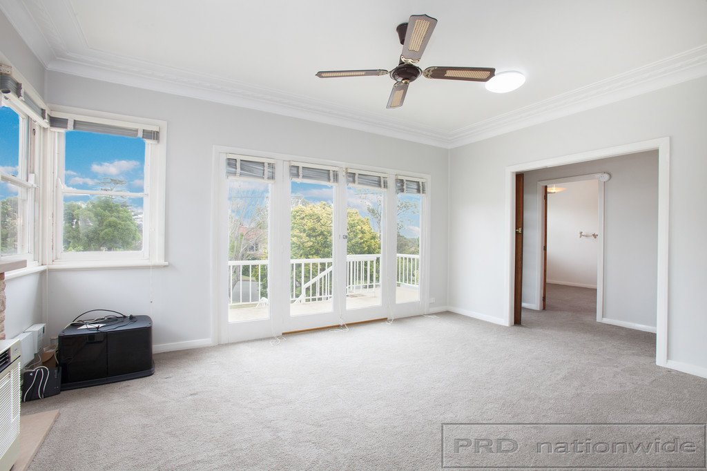 10 Hinder Street EAST MAITLAND 4