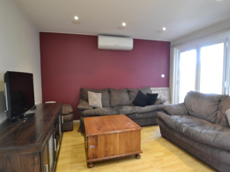 Gallery: 10 Hobsons Place