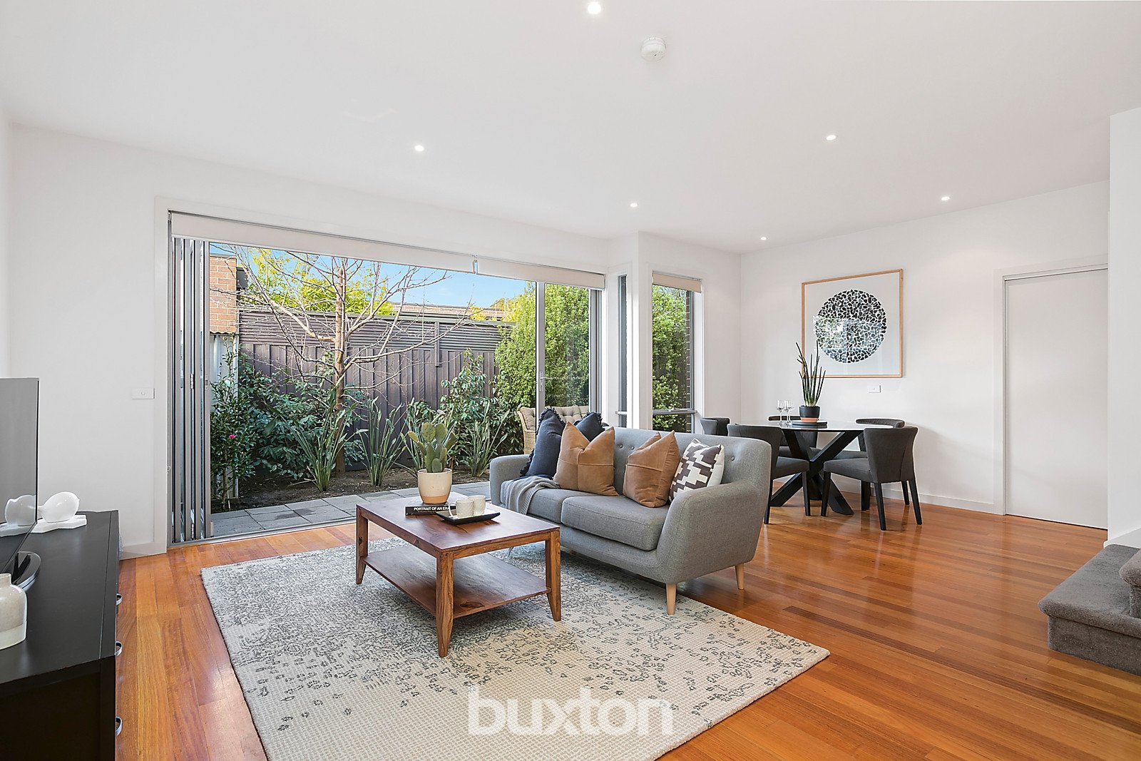 Gallery: 10 Hoffman Street