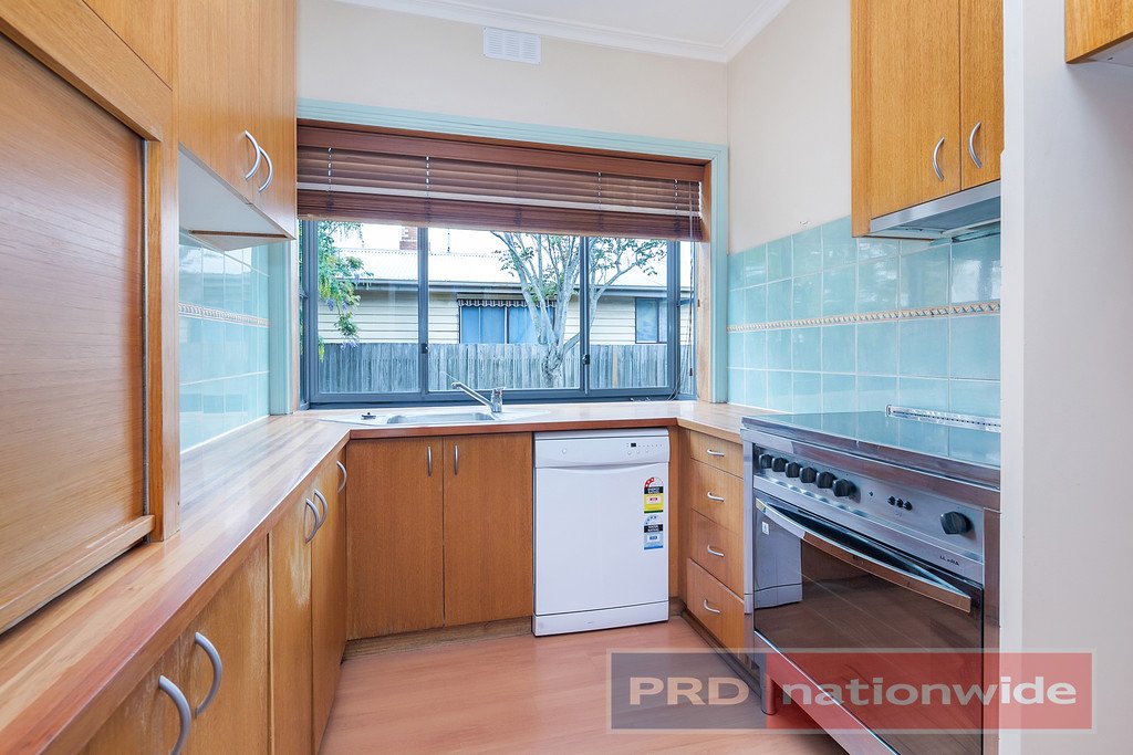 10 Hopetoun Street BALLARAT EAST 3
