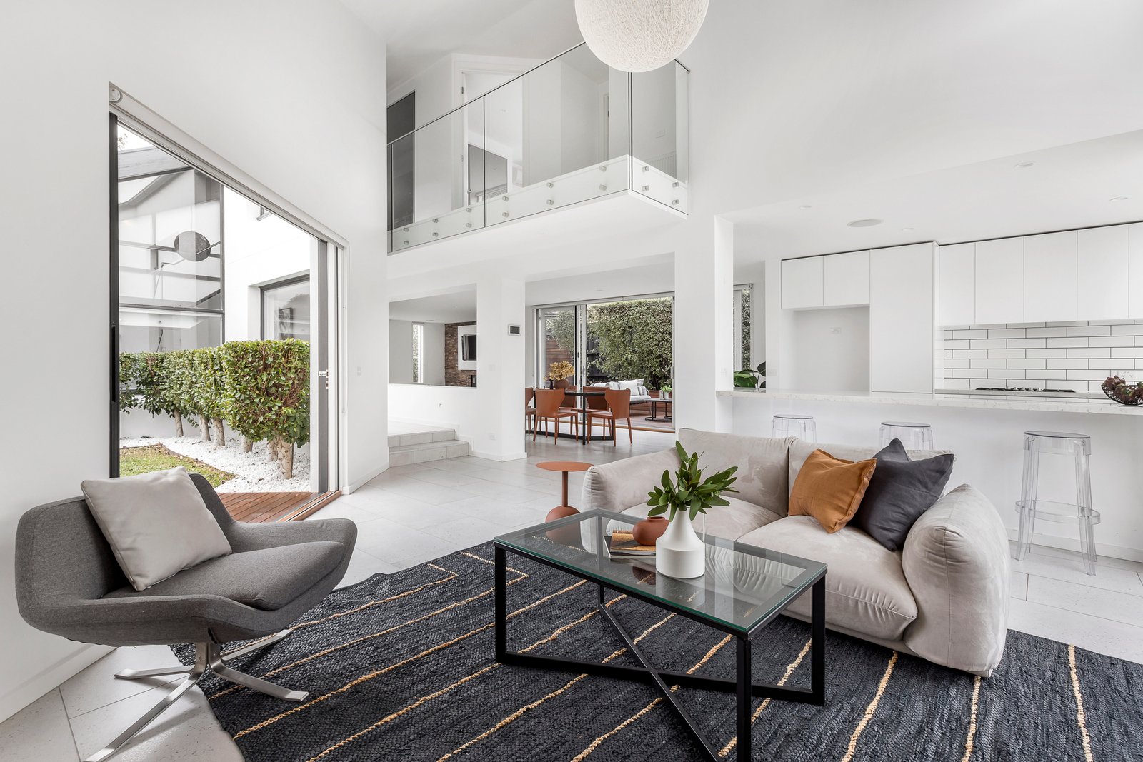 10 Howard Street, Glen Iris, Vic