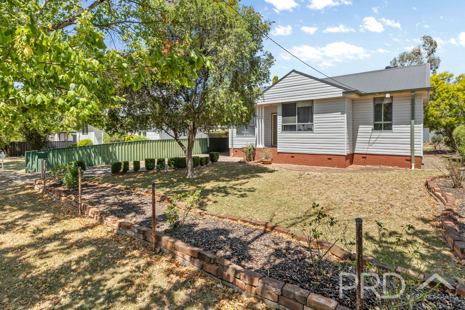 10 Howick Street TUMUT 13