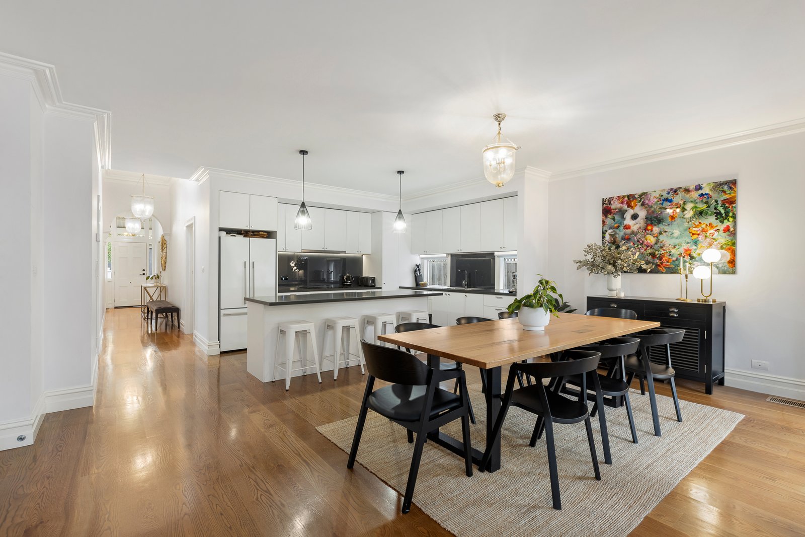 Image of dining room