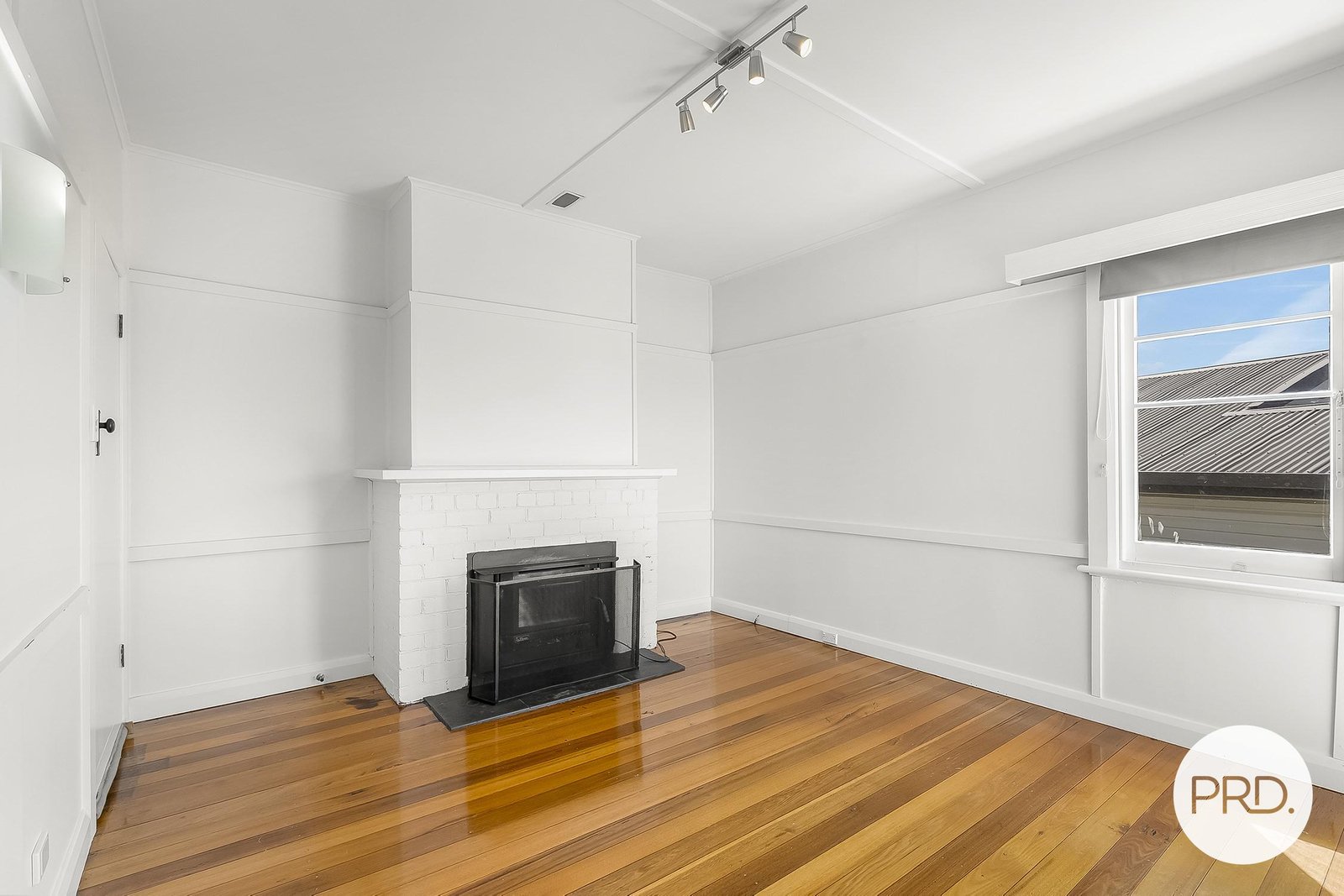 10 Hurlstone Crescent MOONAH 2