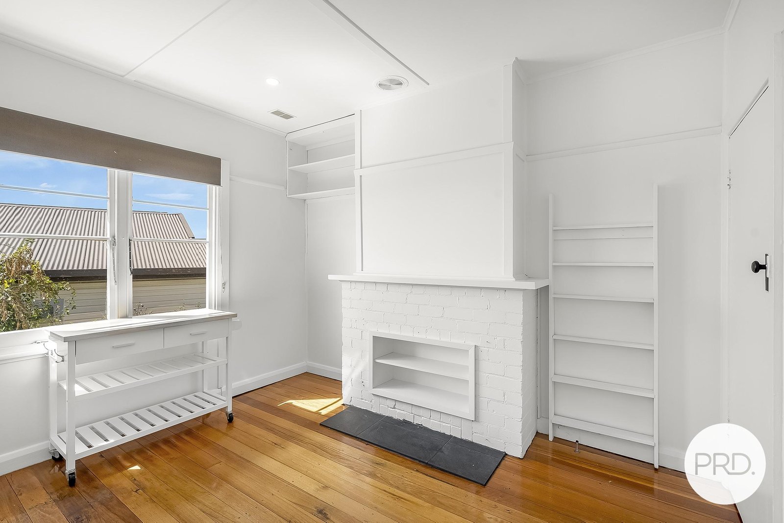 10 Hurlstone Crescent MOONAH 4