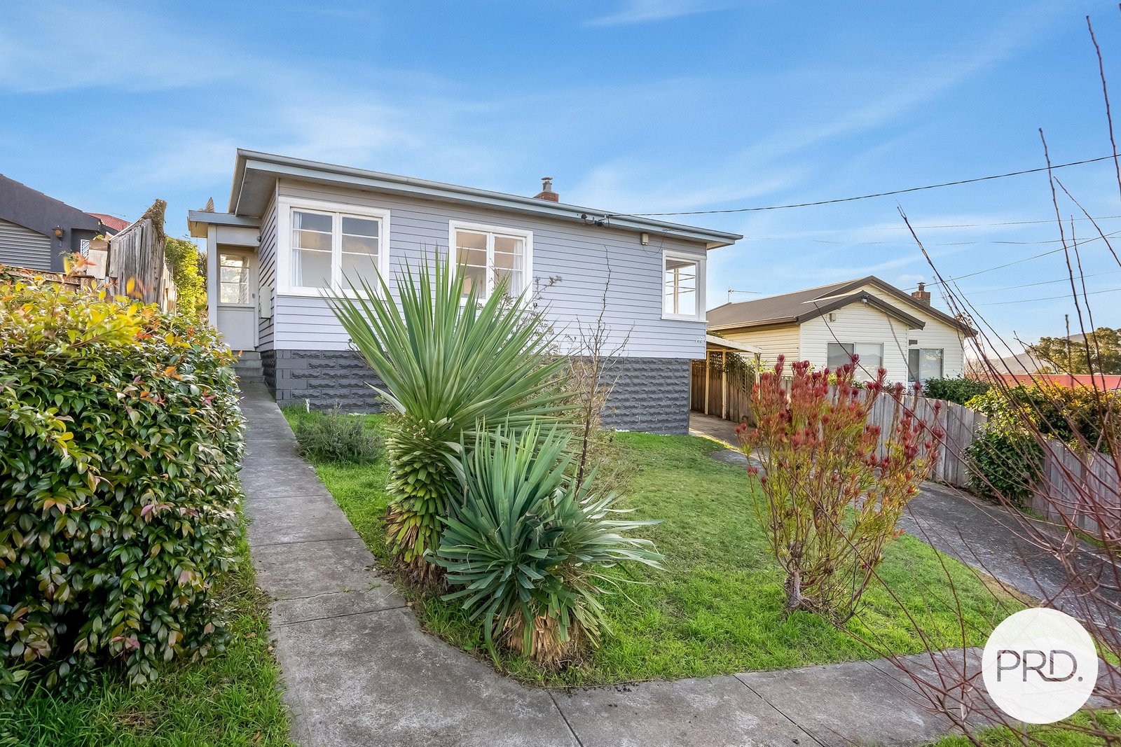 10 Hurlstone Crescent MOONAH 12