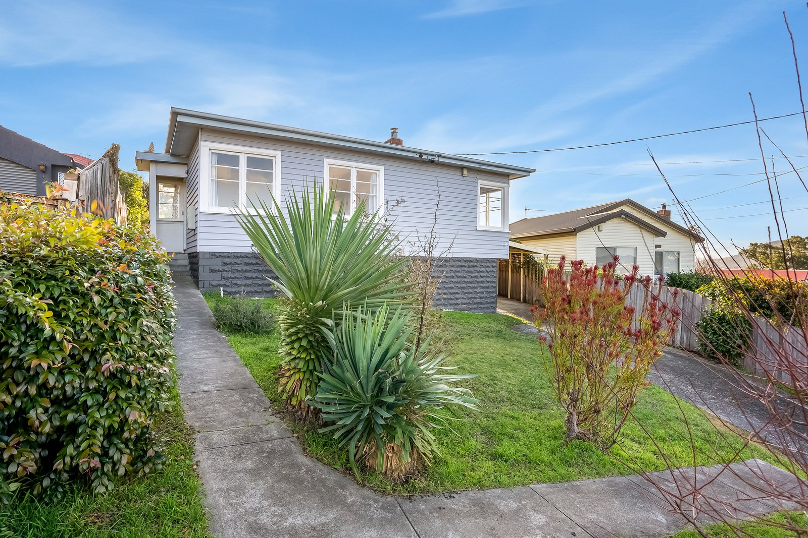 10 Hurlstone Crescent MOONAH 1