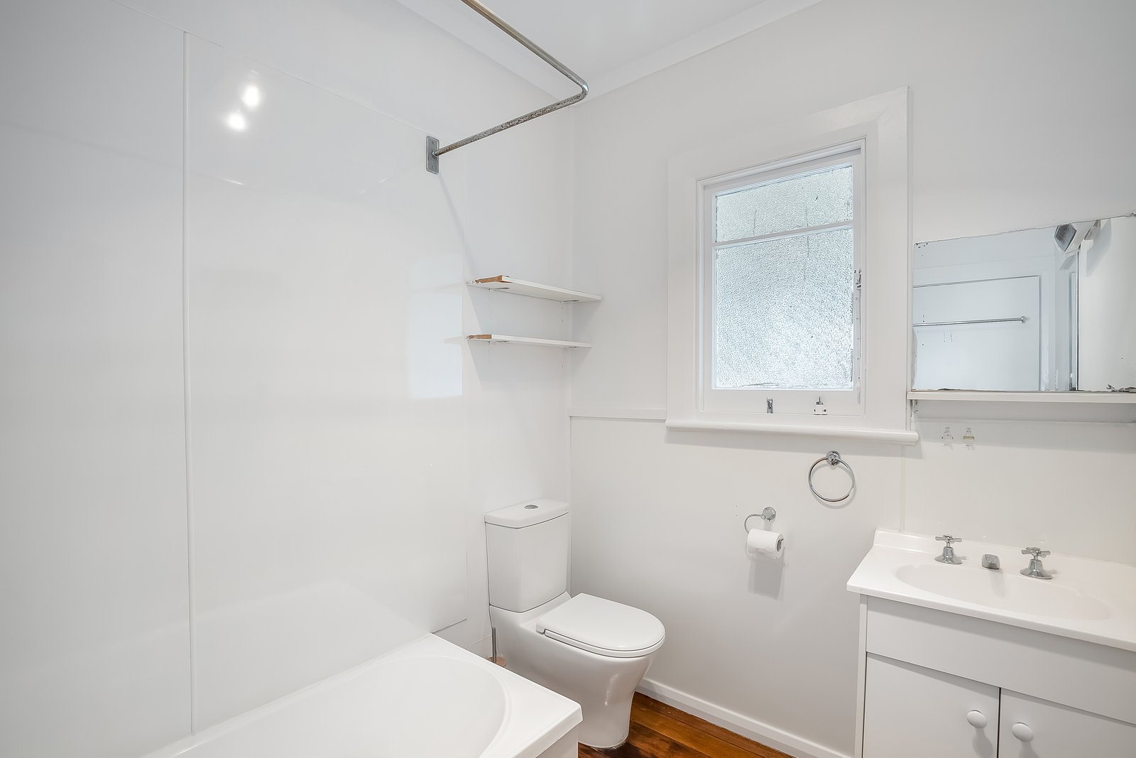 10 Hurlstone Crescent MOONAH 10