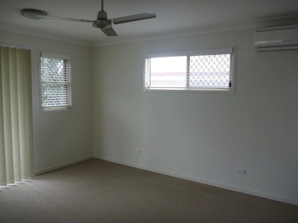 10 Hutchins Street KEDRON 4