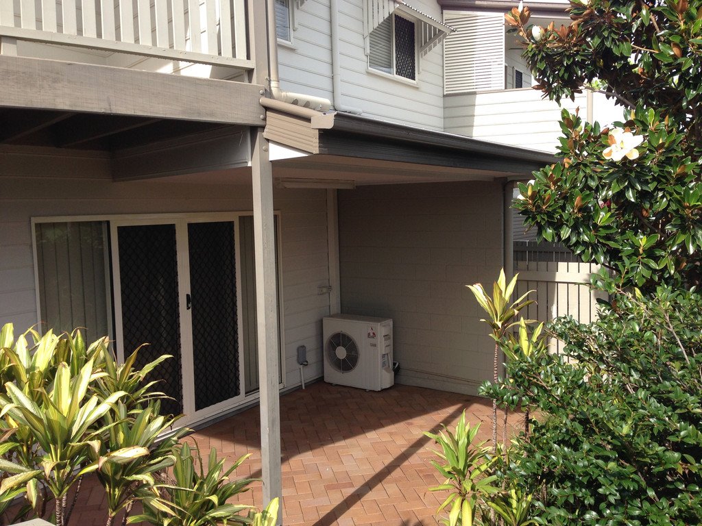 10 Hutchins Street KEDRON 7