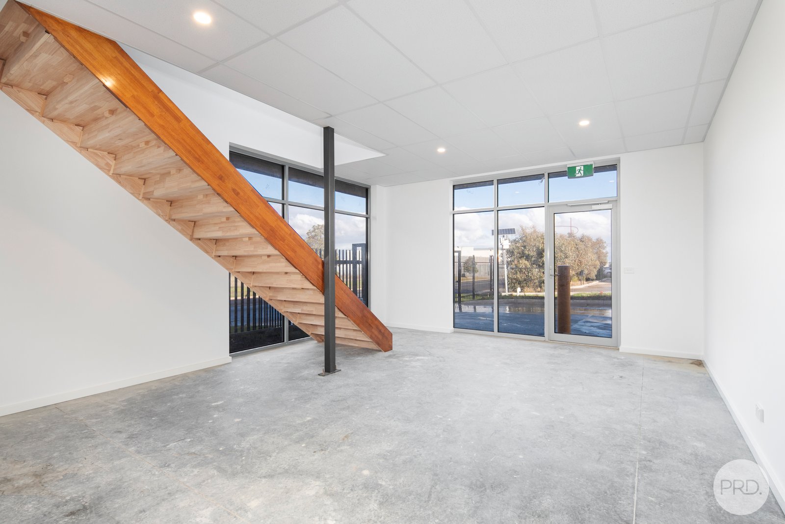 10 Icon Drive DELACOMBE 4