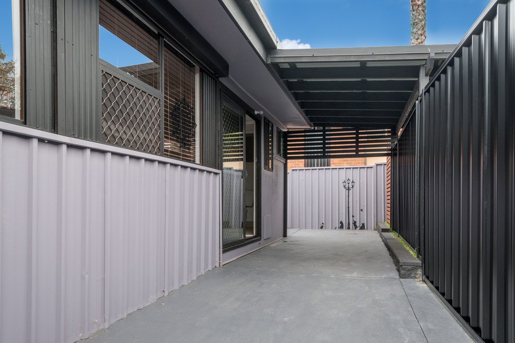 10 Illabunda Cr  KOONAWARRA 9