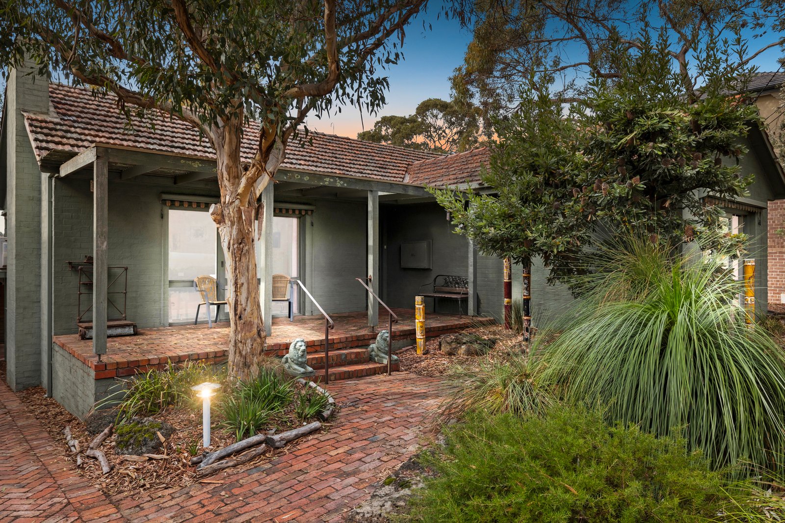 Gallery: 10 Inverell Avenue