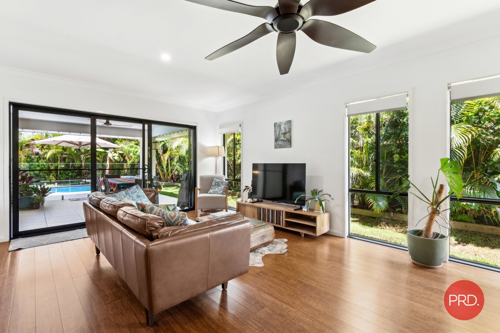 10 Ivory Circuit SAPPHIRE BEACH 7